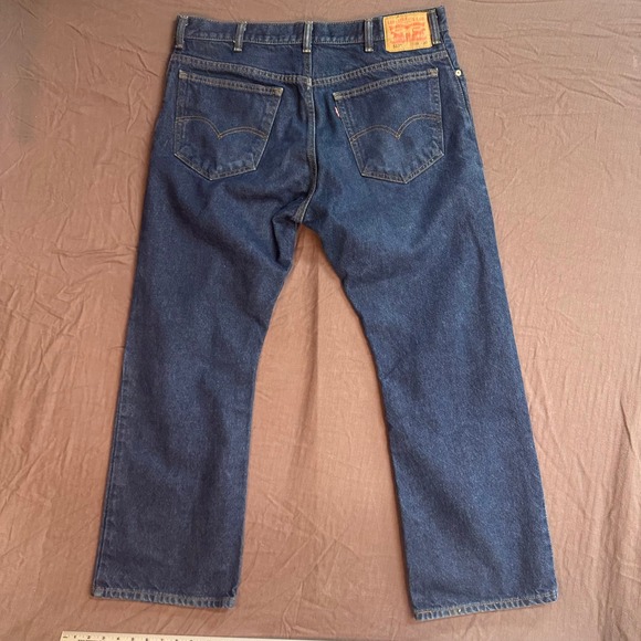 Levi's 517 Bootcut Jeans Mens 38x30 Dark Wash Denim Pants Classic Fit - Picture 7 of 7